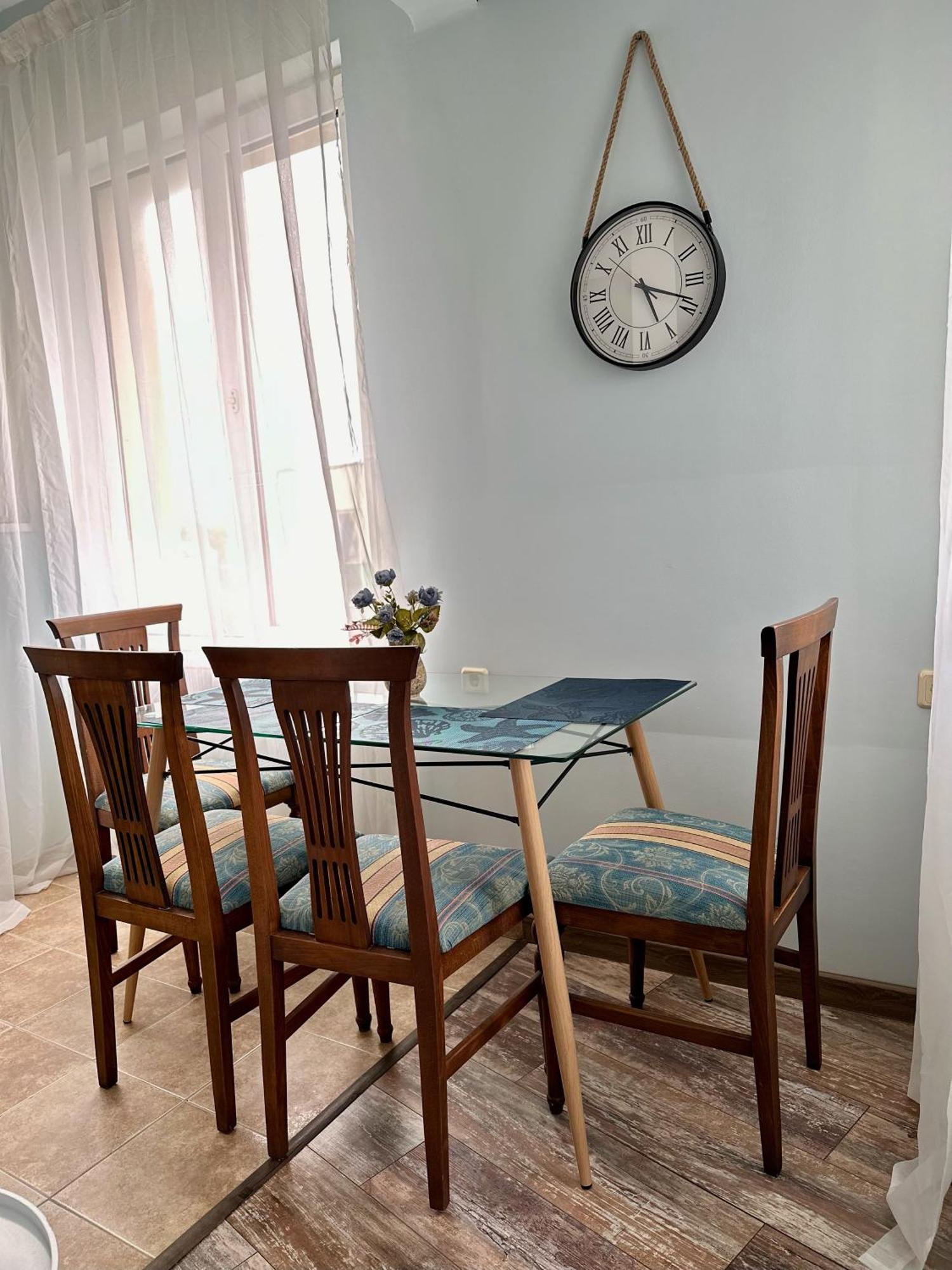 Glarus Wiht Infinity Sea View * Varna